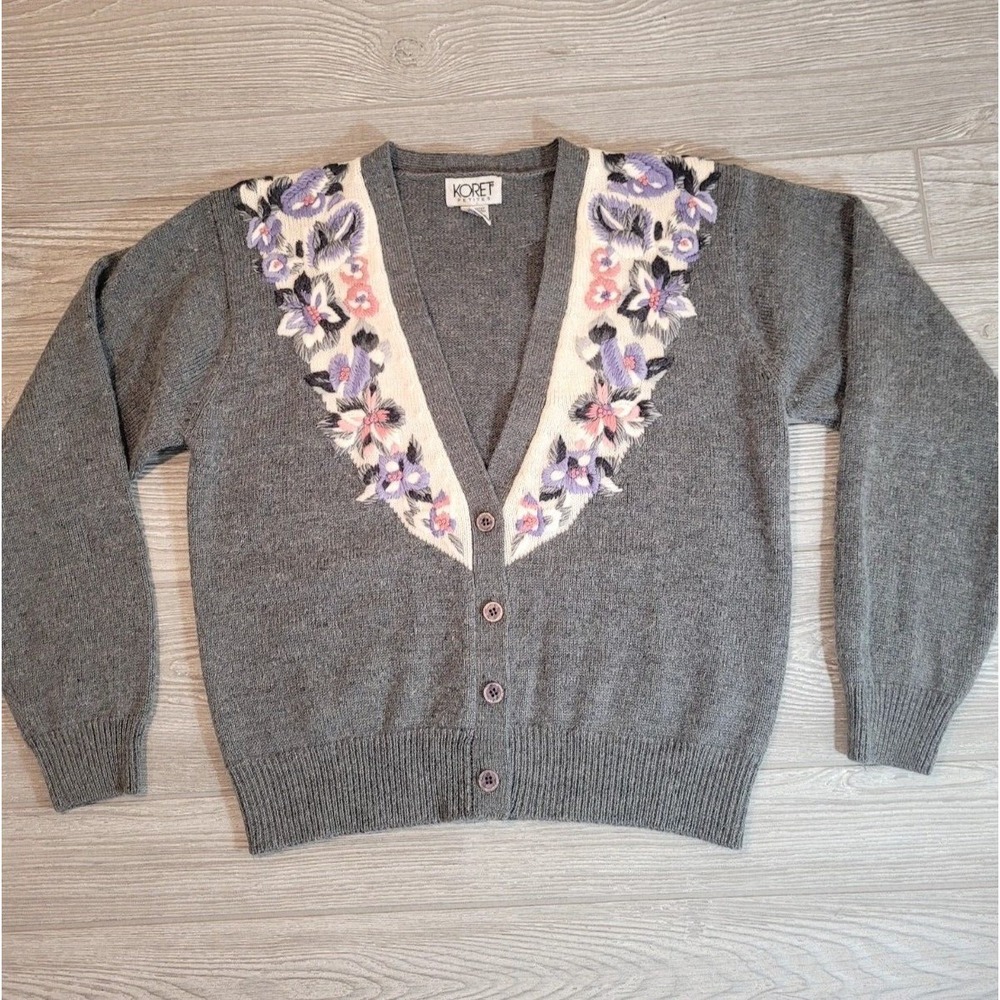 Vintage Koret Petites Grey Lambswool Angora Floral Embroidered Cardigan Sweater